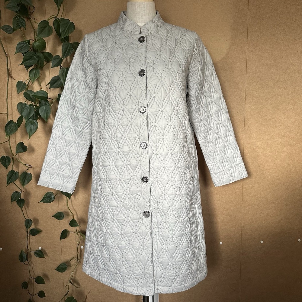 Chalet et Ceci Jacket Quilted Lightweight Jacket Womens M Long Light Gray Button